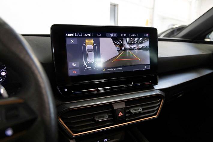 Grå Cupra Leon fra 2021