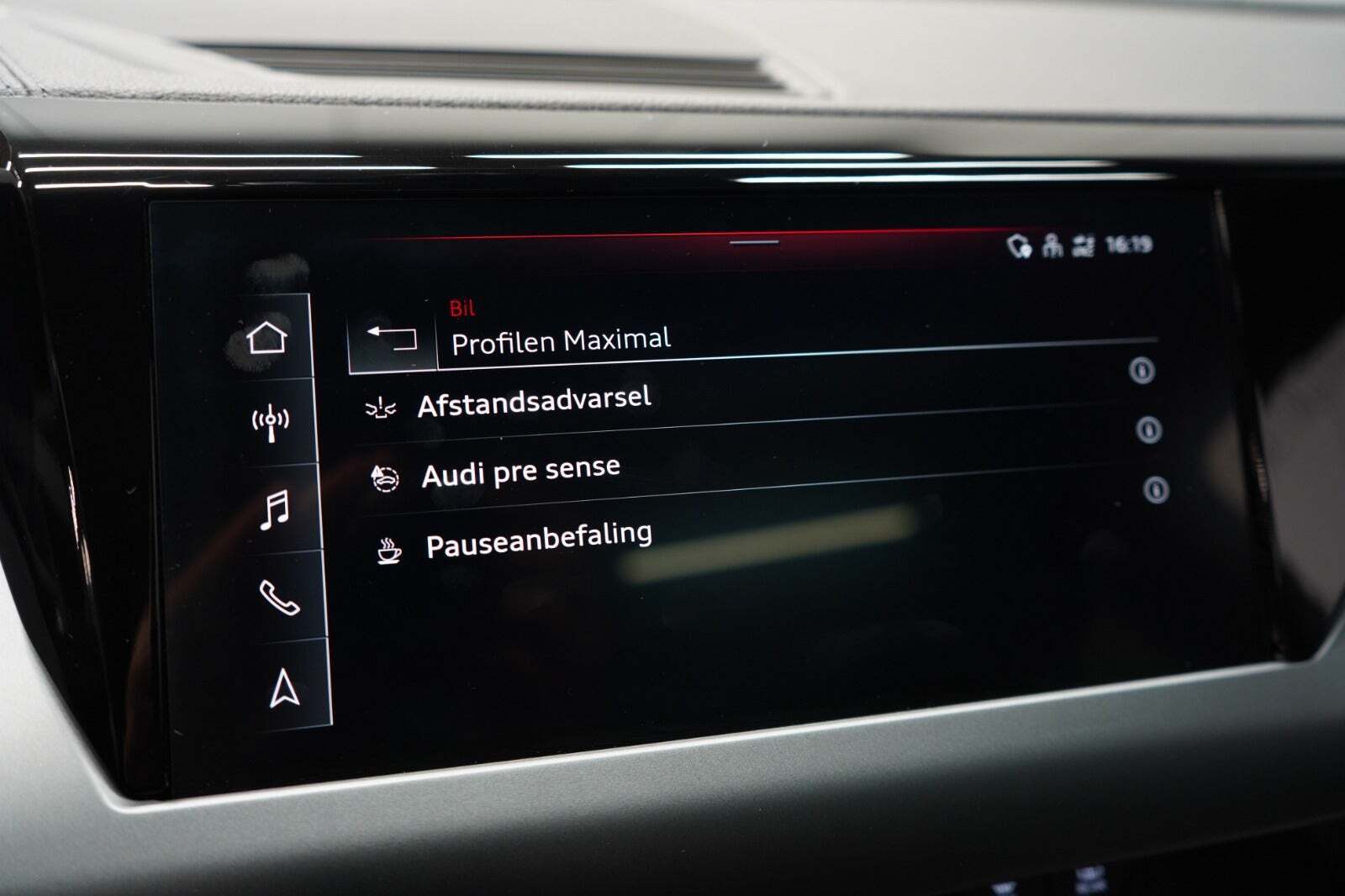 Grå Audi e-tron GT fra 2022