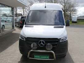 Mercedes Sprinter 319 3,0 CDi A3 Kassevogn aut. RWD