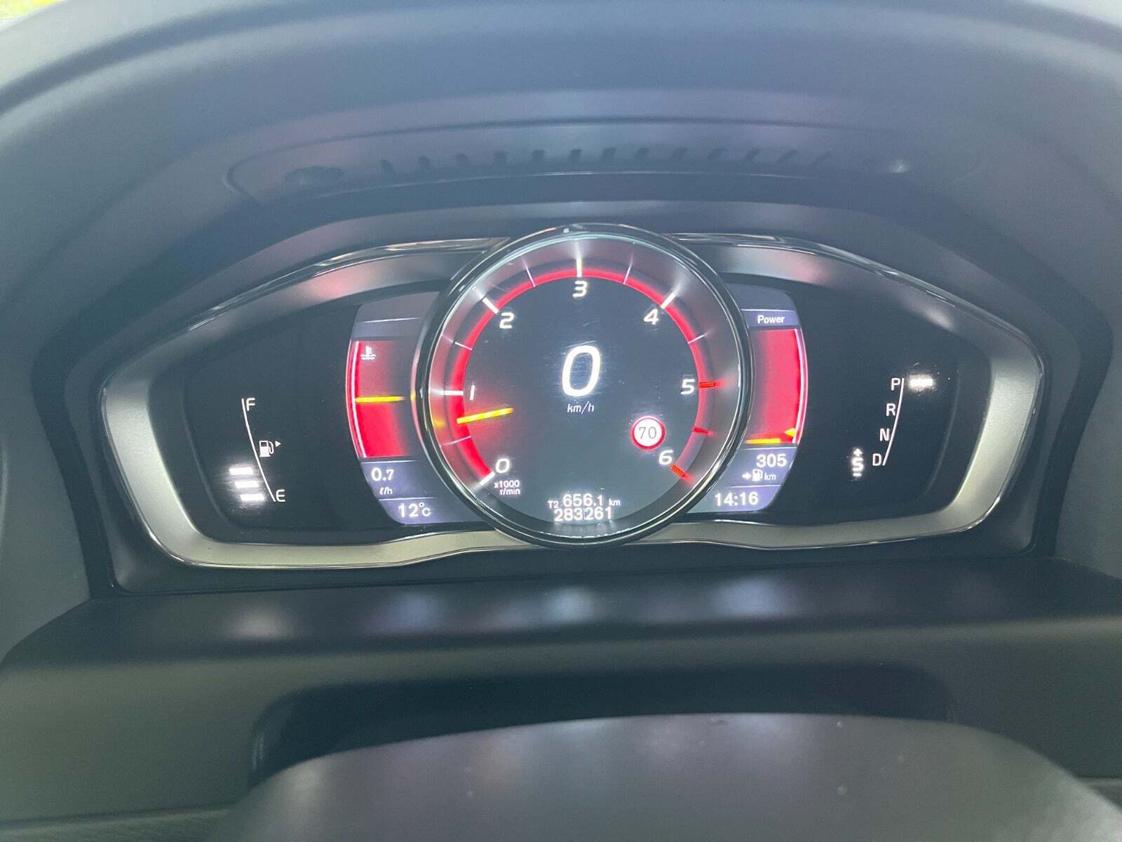 Hvid Volvo XC60 fra 2016