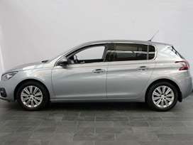 Peugeot 308 1,5 BlueHDi 130 Style+