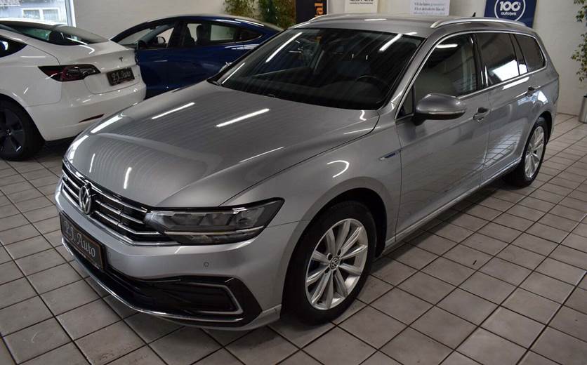 VW Passat