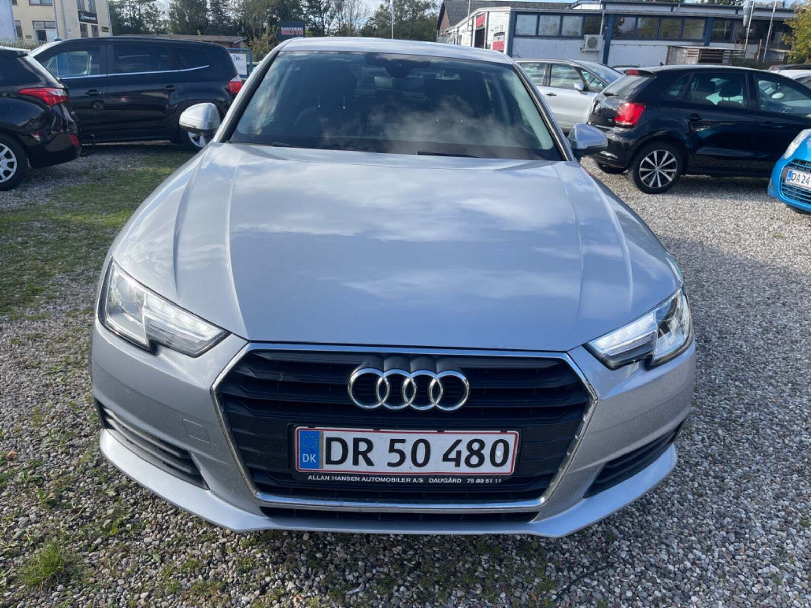 Sølv Audi A4 fra 2016