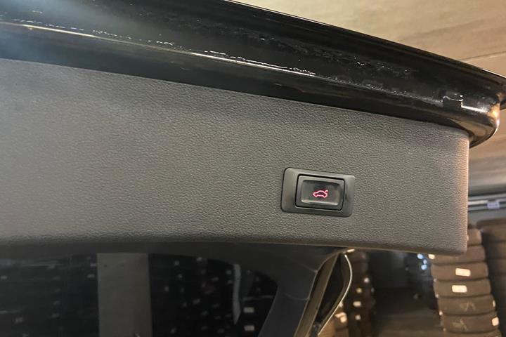 Sort Audi A4 fra 2015