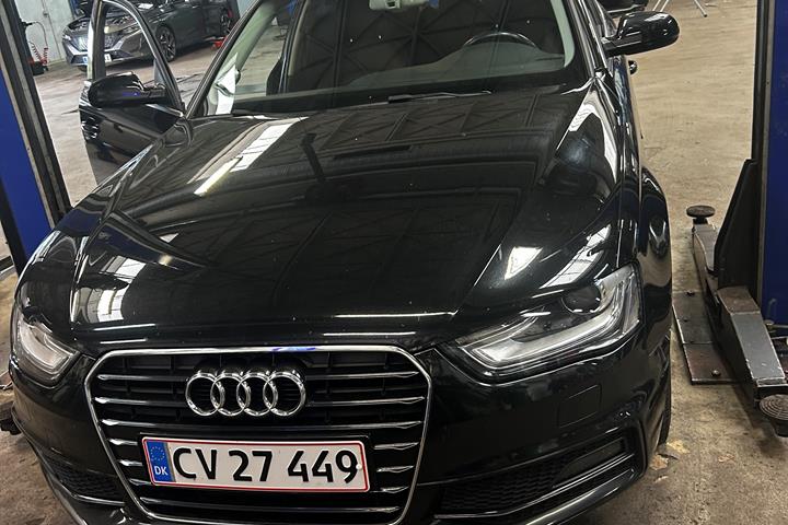 Sort Audi A4 fra 2015