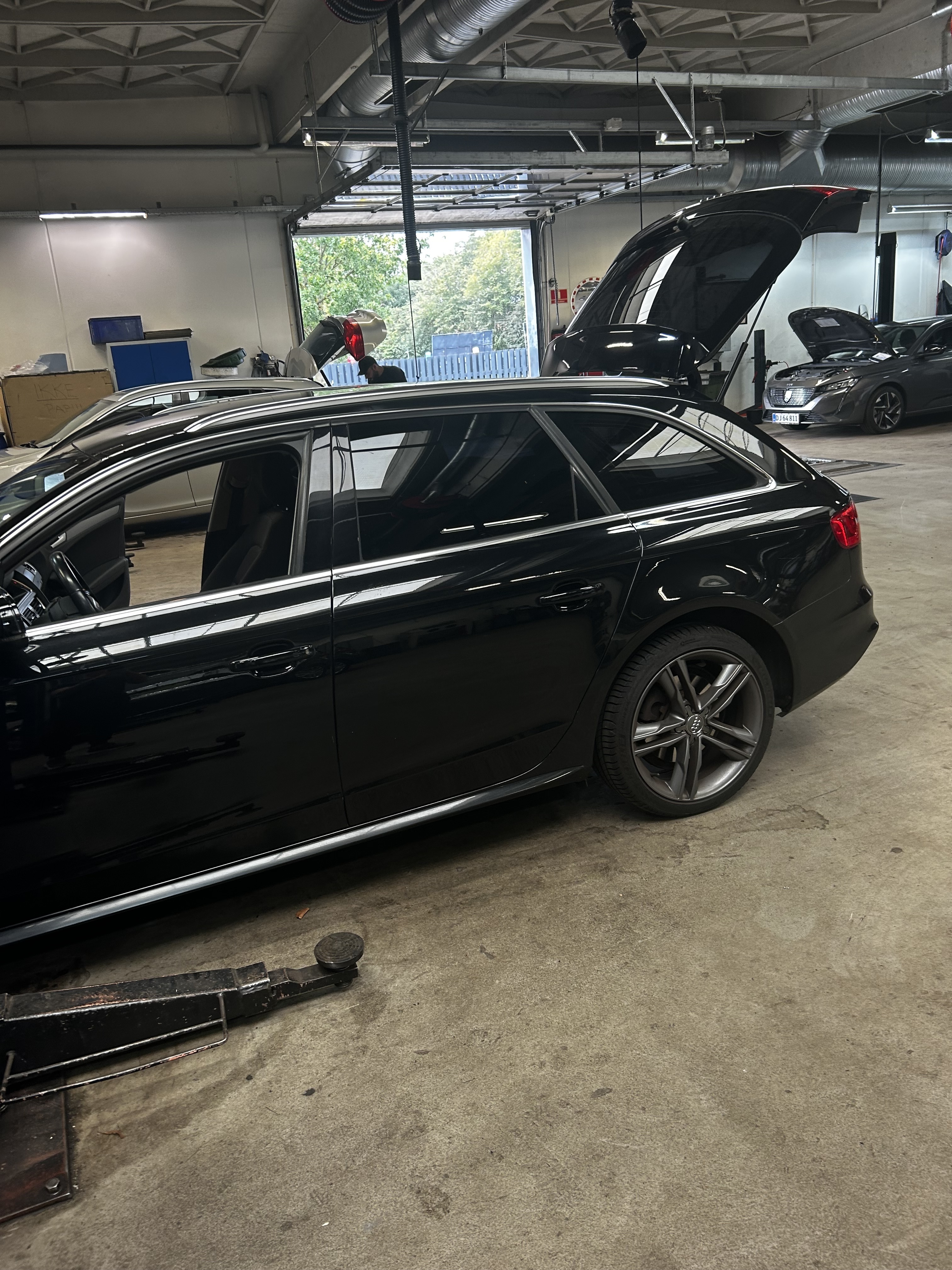 Sort Audi A4 fra 2015