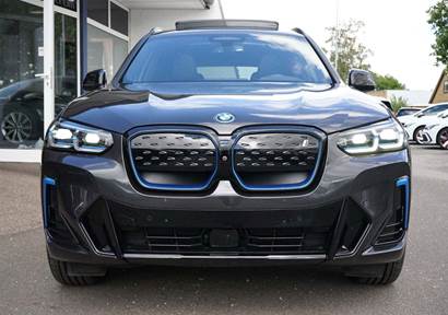 BMW iX3 Charged Plus M-Sport