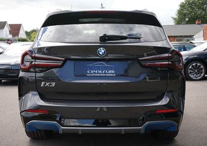 BMW iX3 Charged Plus M-Sport