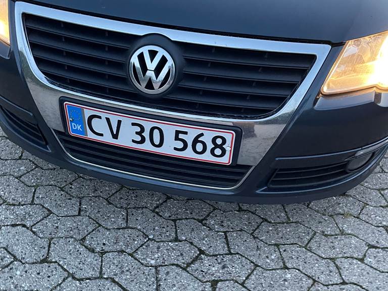 VW Passat 2,0 Sportline