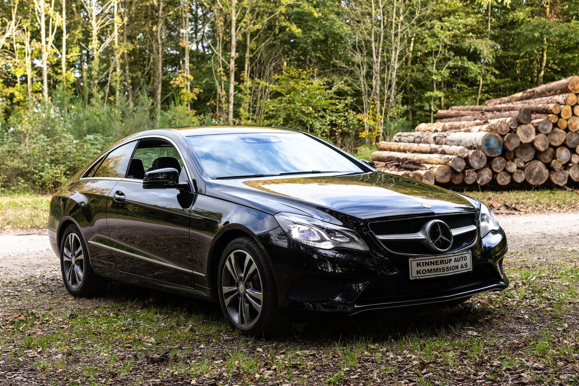 Sort Mercedes E200 fra 2016