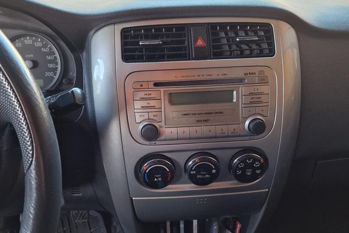 Sort Suzuki Liana fra 2006