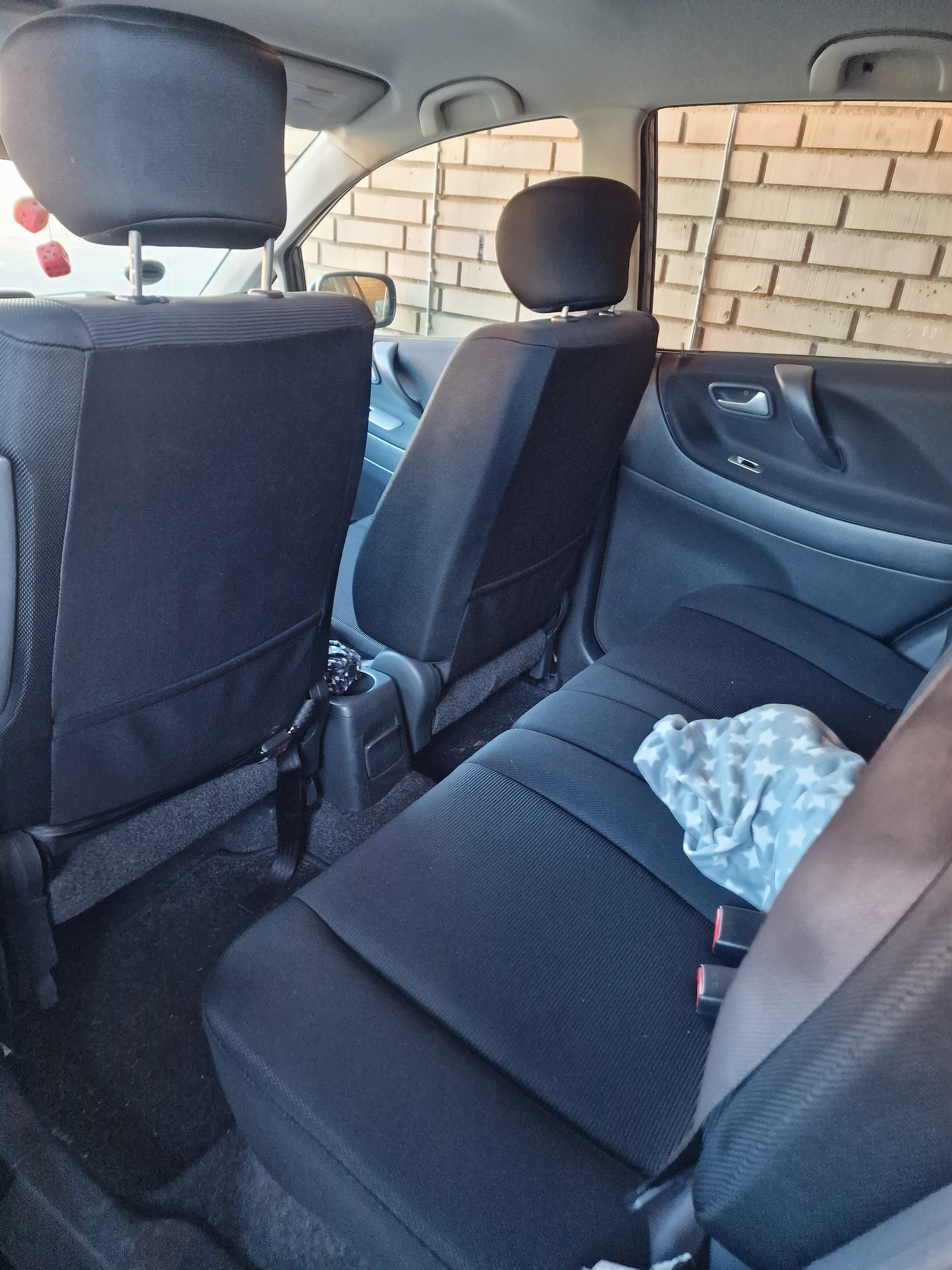 Sort Suzuki Liana fra 2006