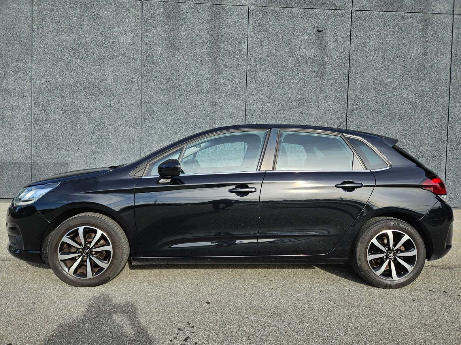 Citroën C4 1,2 PureTech 110 Iconic