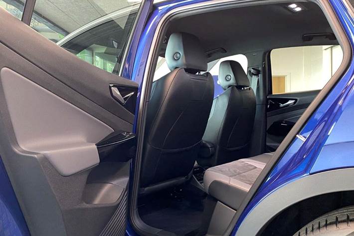 Blå VW ID.5 fra 2022