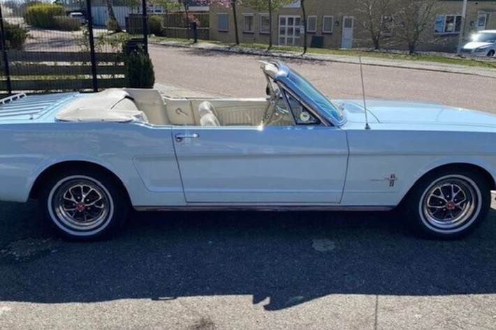 undefined Ford Mustang fra 1965