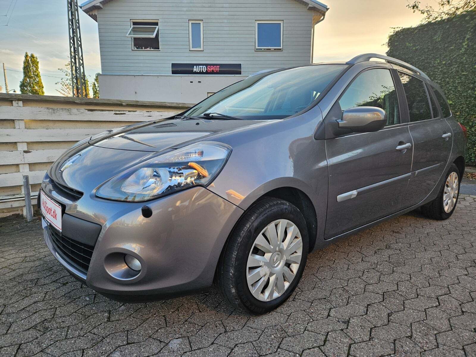 undefined Renault Clio III fra 2012