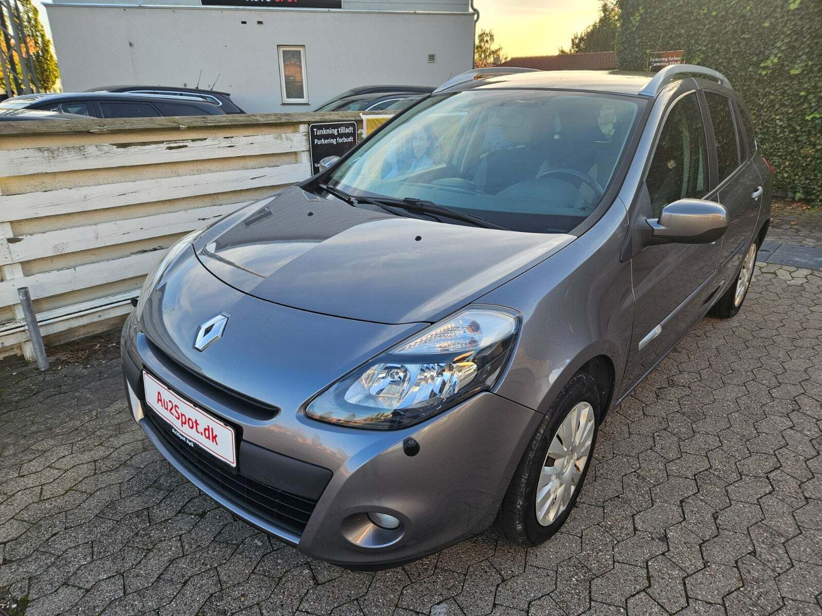 undefined Renault Clio III fra 2012