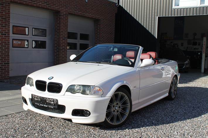 Hvid BMW 320Ci fra 2001