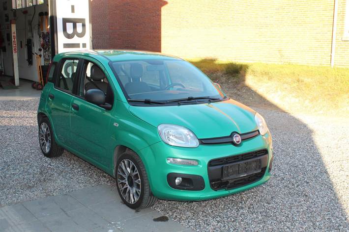 Grøn Fiat Panda fra 2015