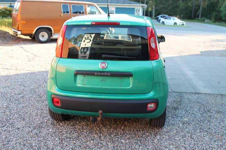 Grøn Fiat Panda fra 2015