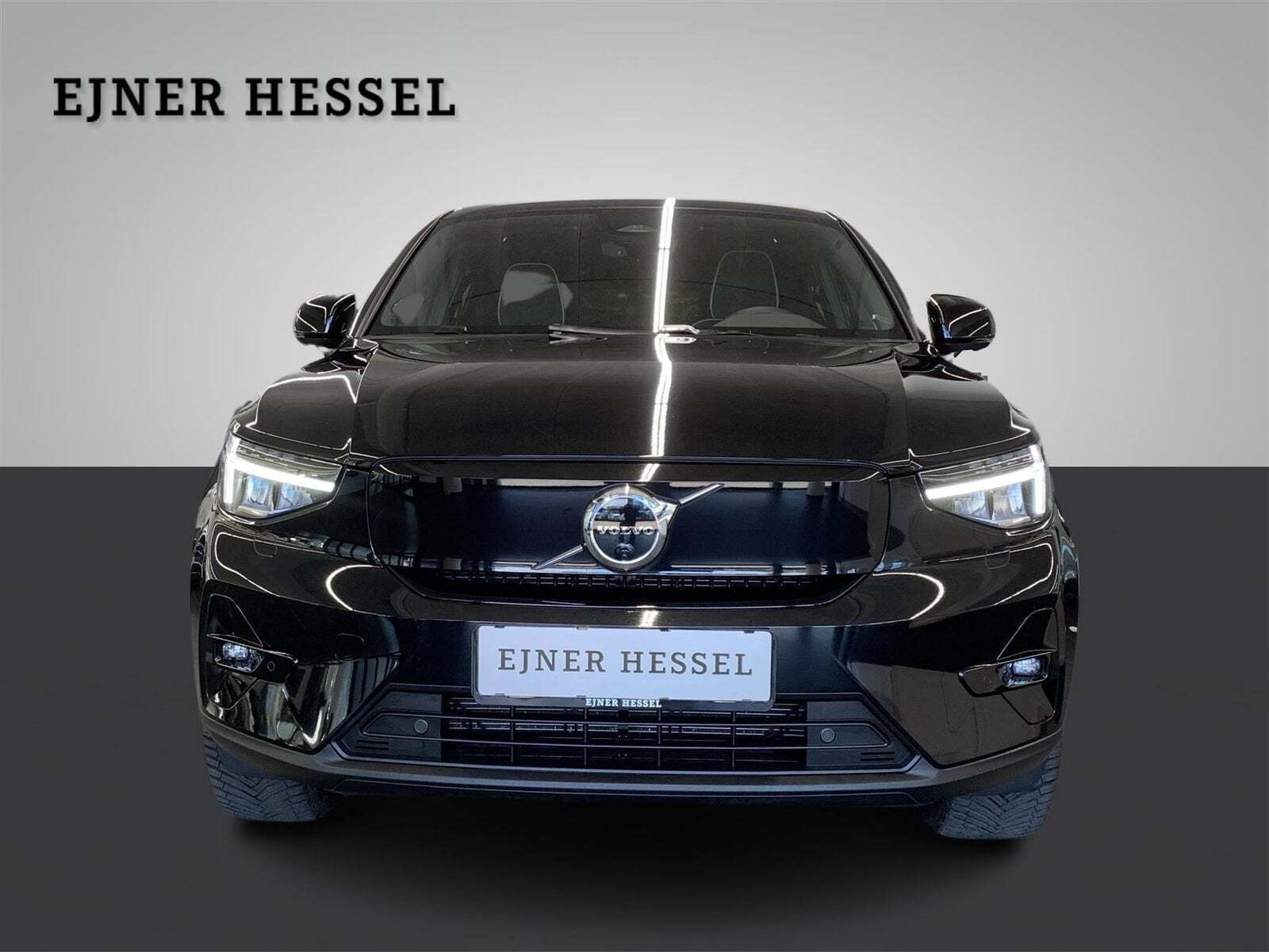 Grå Volvo C40 fra 2022