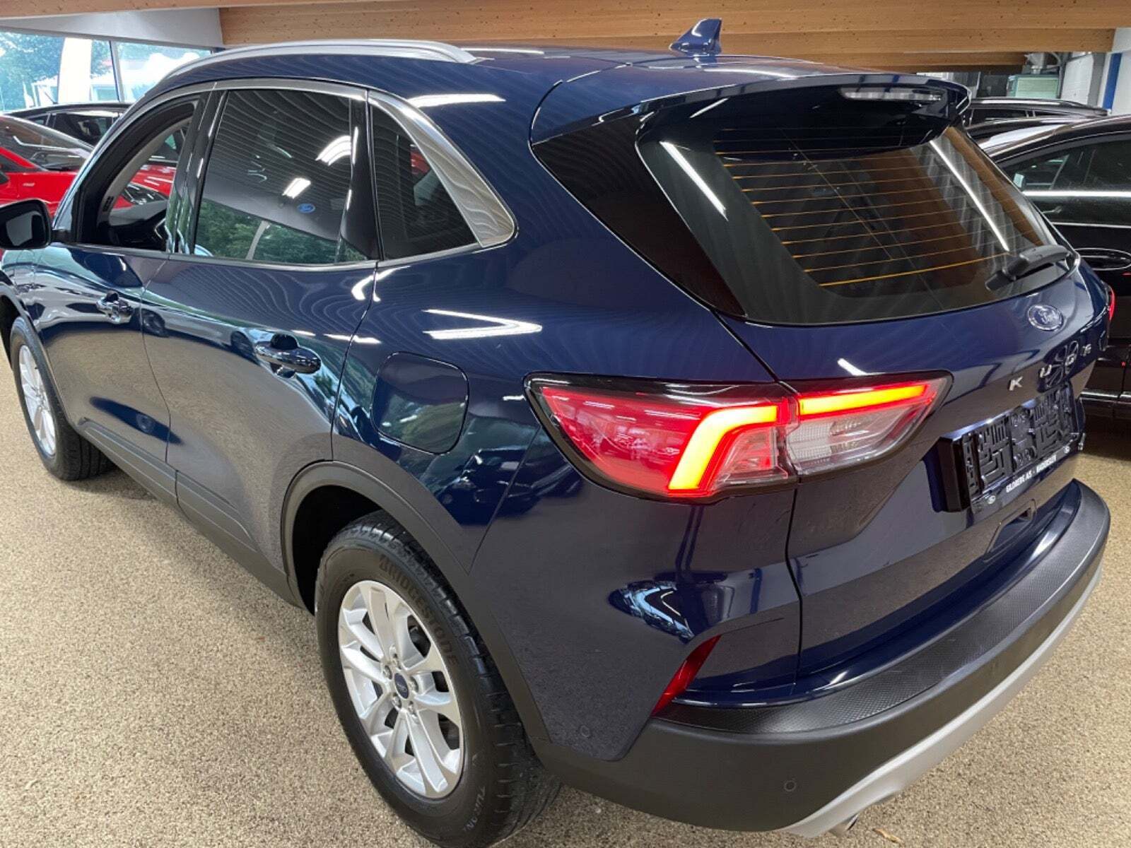 Ford Kuga 2,5 PHEV Titanium CVT