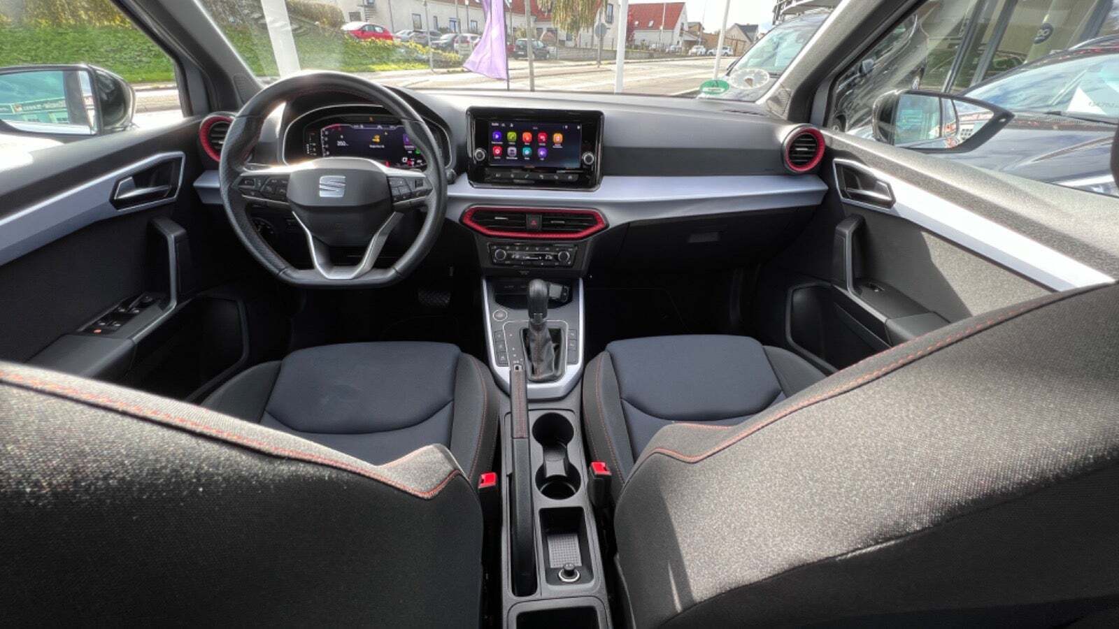 Hvid Skoda Octavia fra 2020