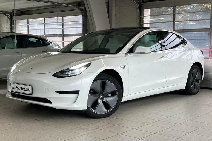 Hvid Tesla Model 3 fra 2019