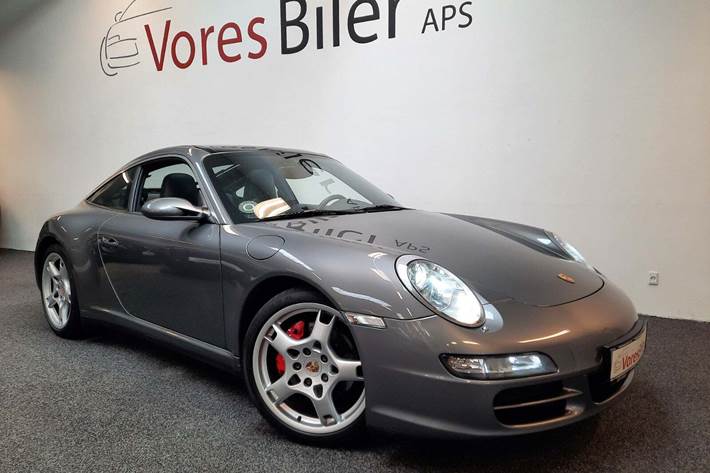 Grå Porsche 911 Targa 4S fra 2007