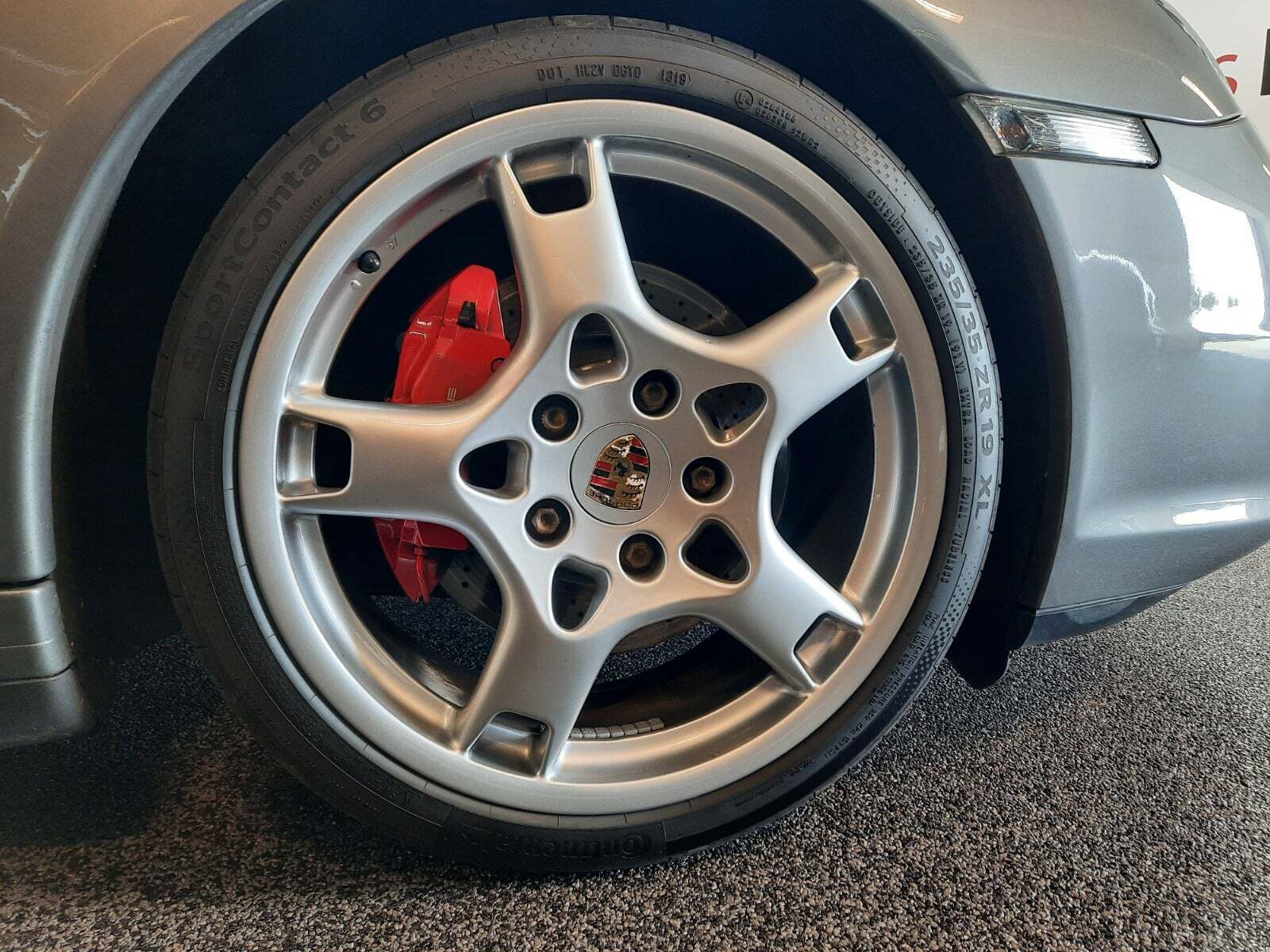 Grå Porsche 911 Targa 4S fra 2007