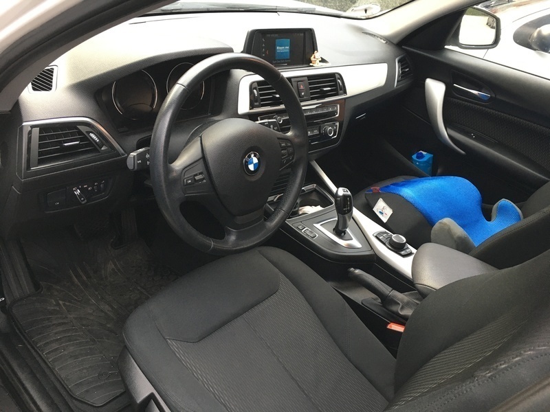 Hvid BMW 1-Serie fra 2017