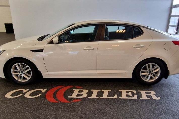 Hvid Kia Optima fra 2014