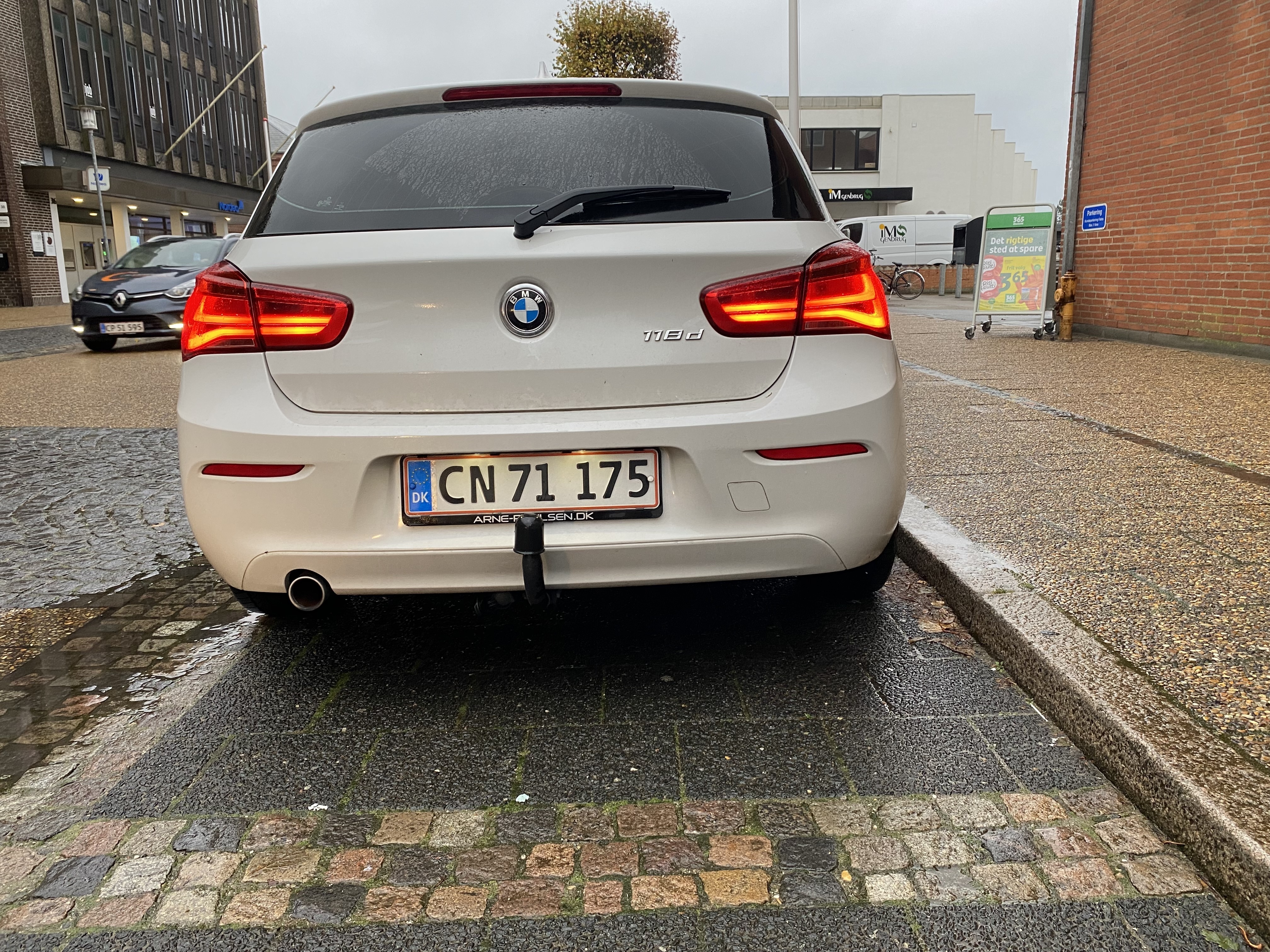 Hvid BMW 1-Serie fra 2017