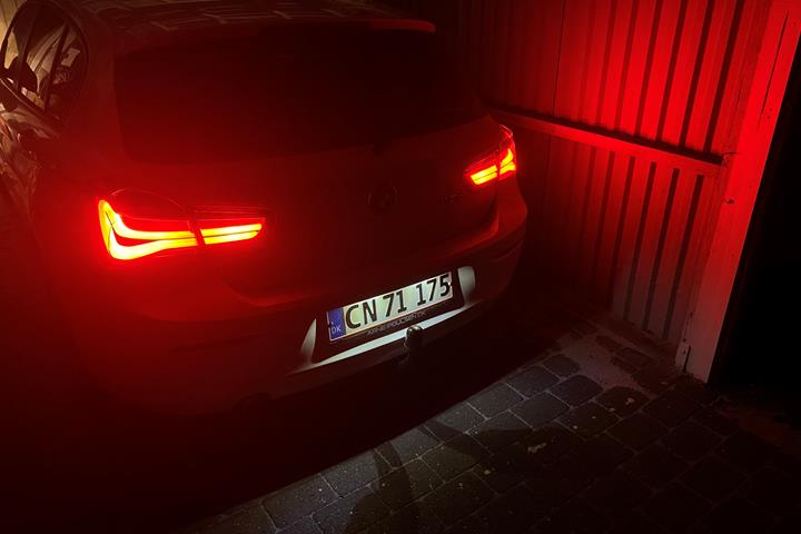 Hvid BMW 1-Serie fra 2017