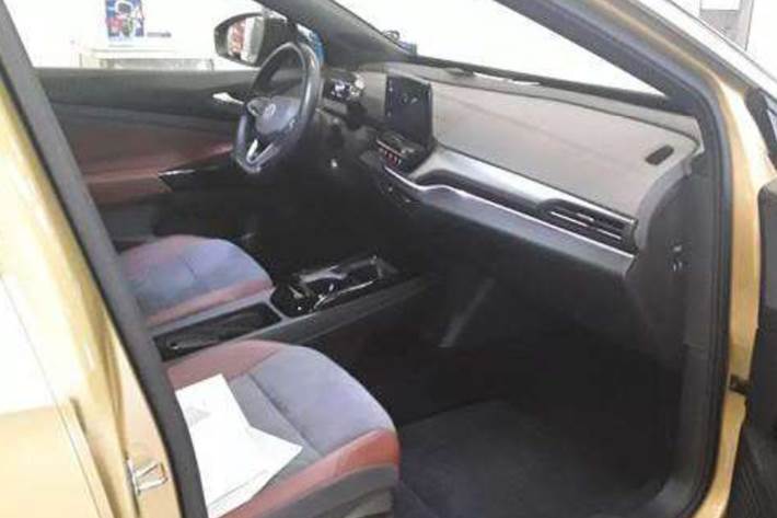 Grå VW ID.4 fra 2021