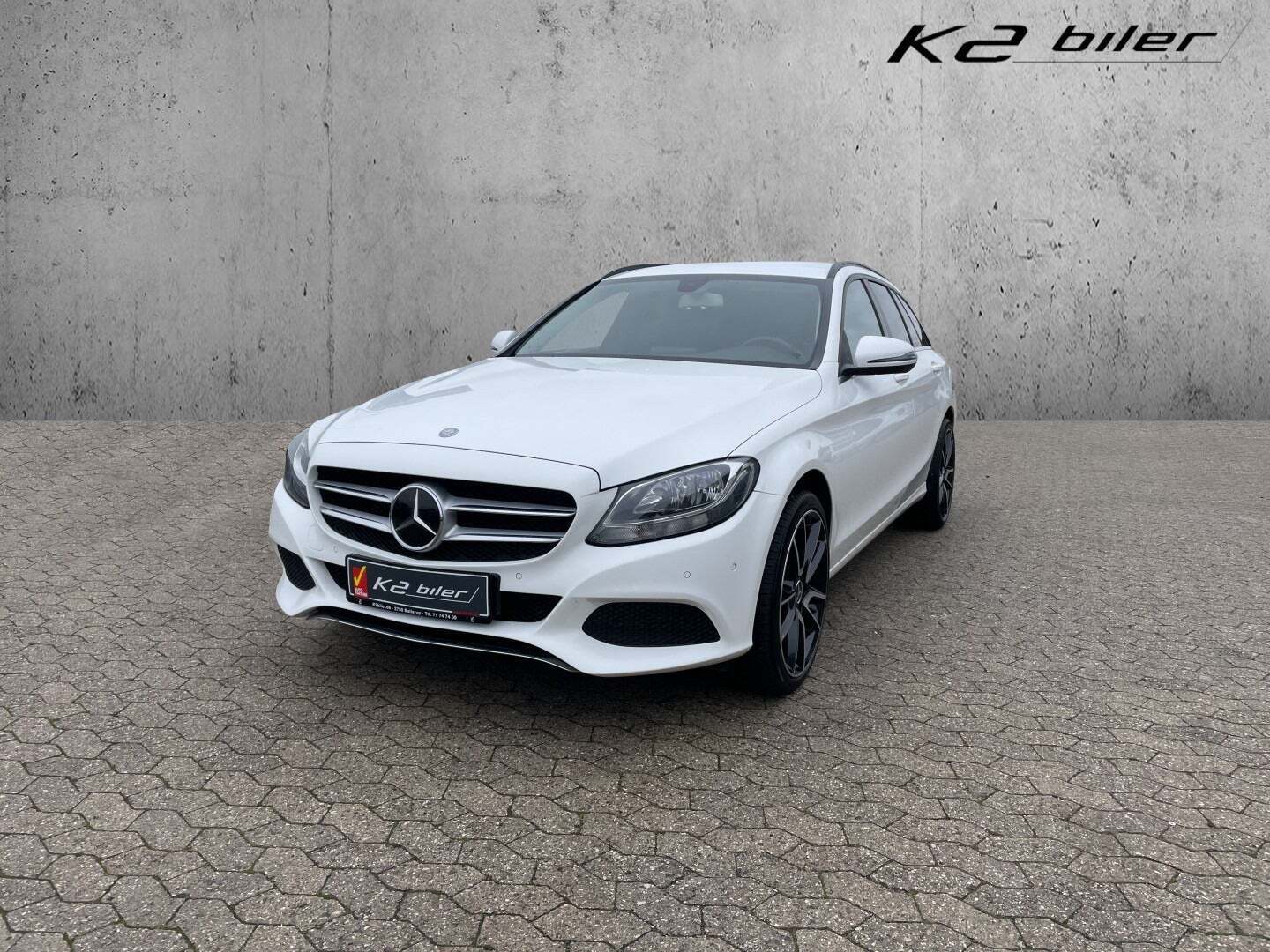 Hvid Mercedes C200 fra 2017