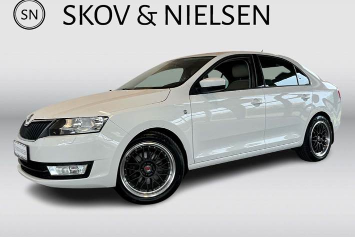Hvid Skoda Rapid fra 2014