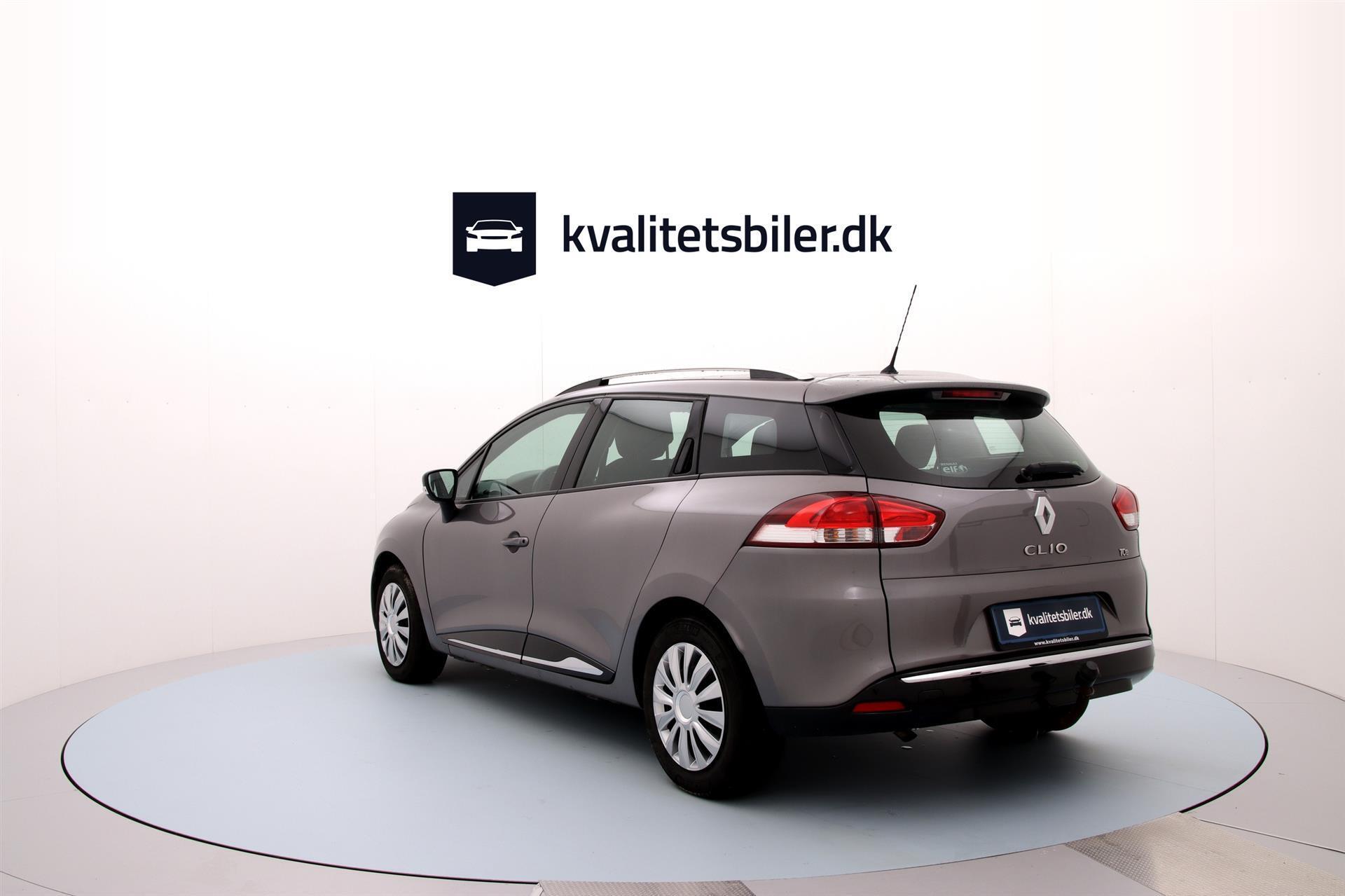 Grå Renault Clio fra 2016
