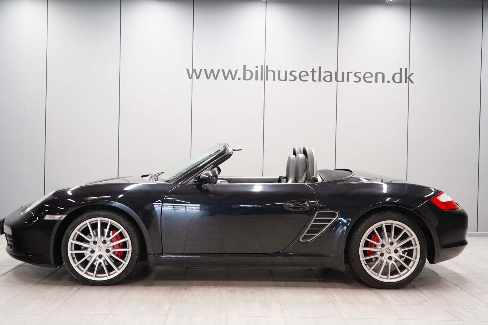 Sort Porsche Boxster S fra 2007