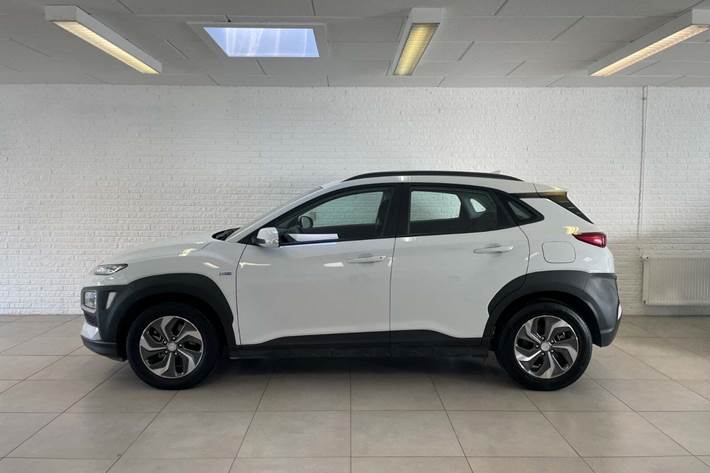 Grå Hyundai Kona fra 2020