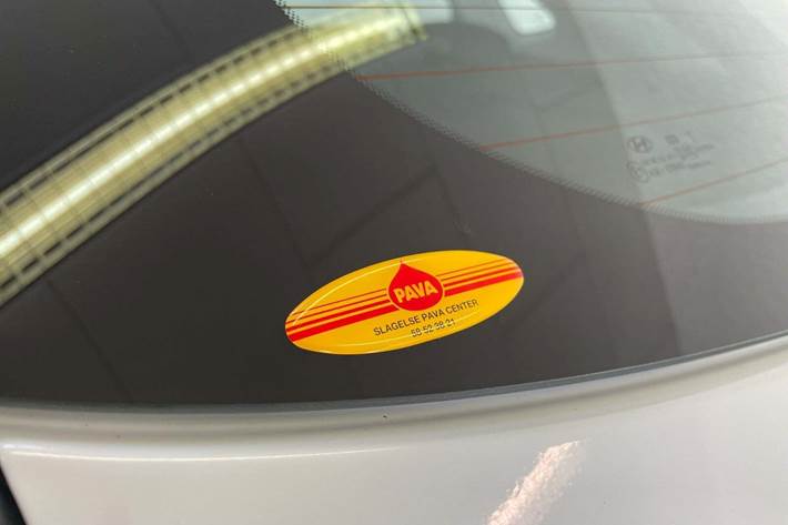 Grå Hyundai Kona fra 2020