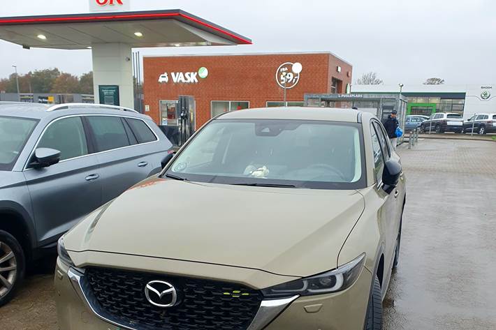 Beige Mazda CX-5 fra 2022