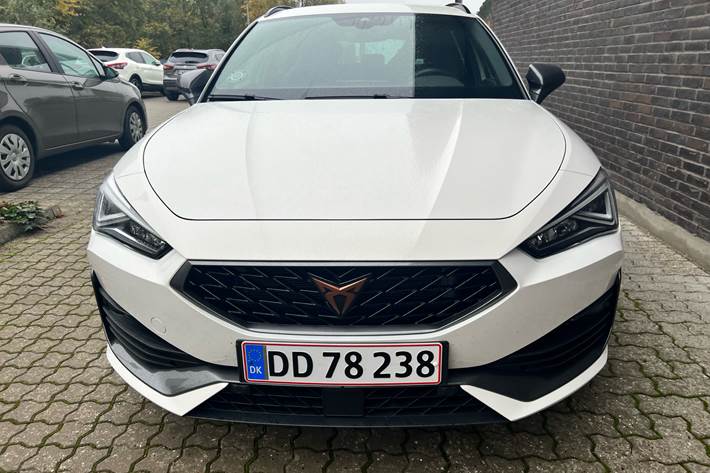 Hvid Cupra Leon fra 2021