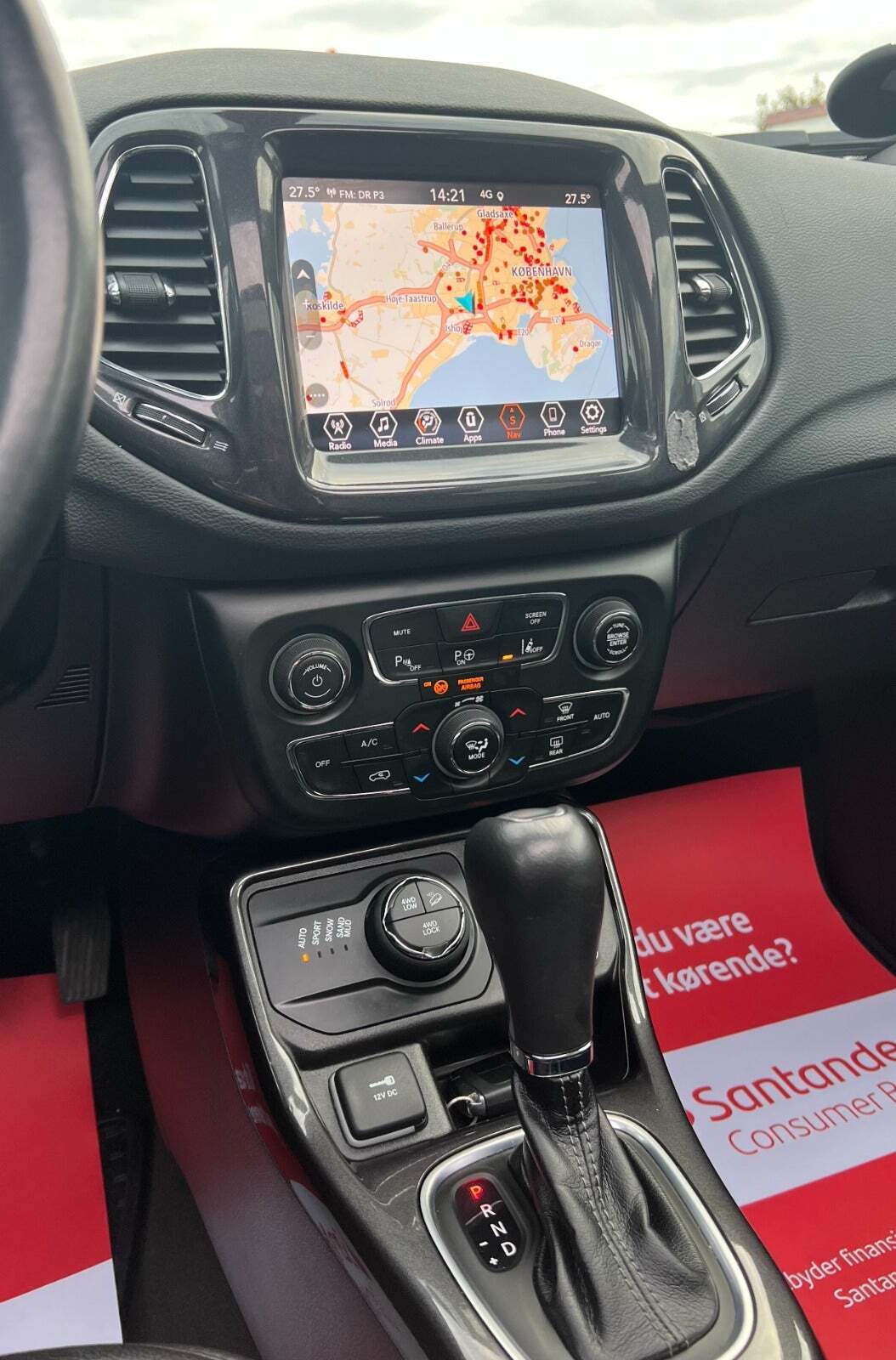 Hvid Jeep Compass fra 2020