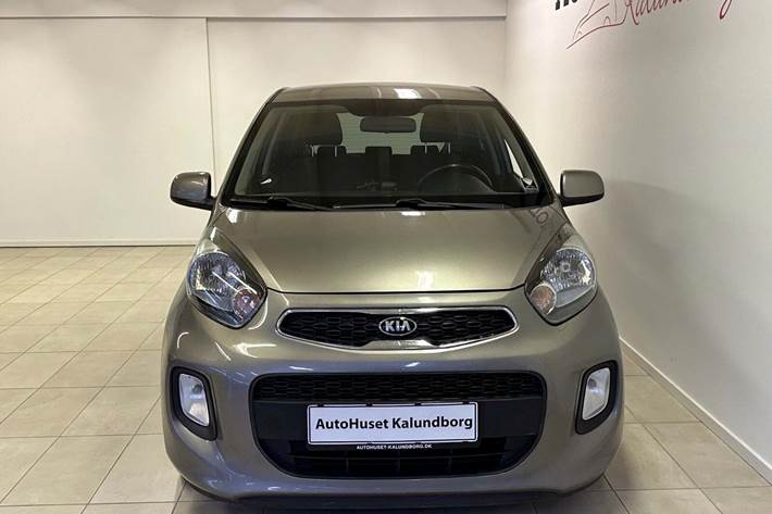 Grå Kia Picanto fra 2016
