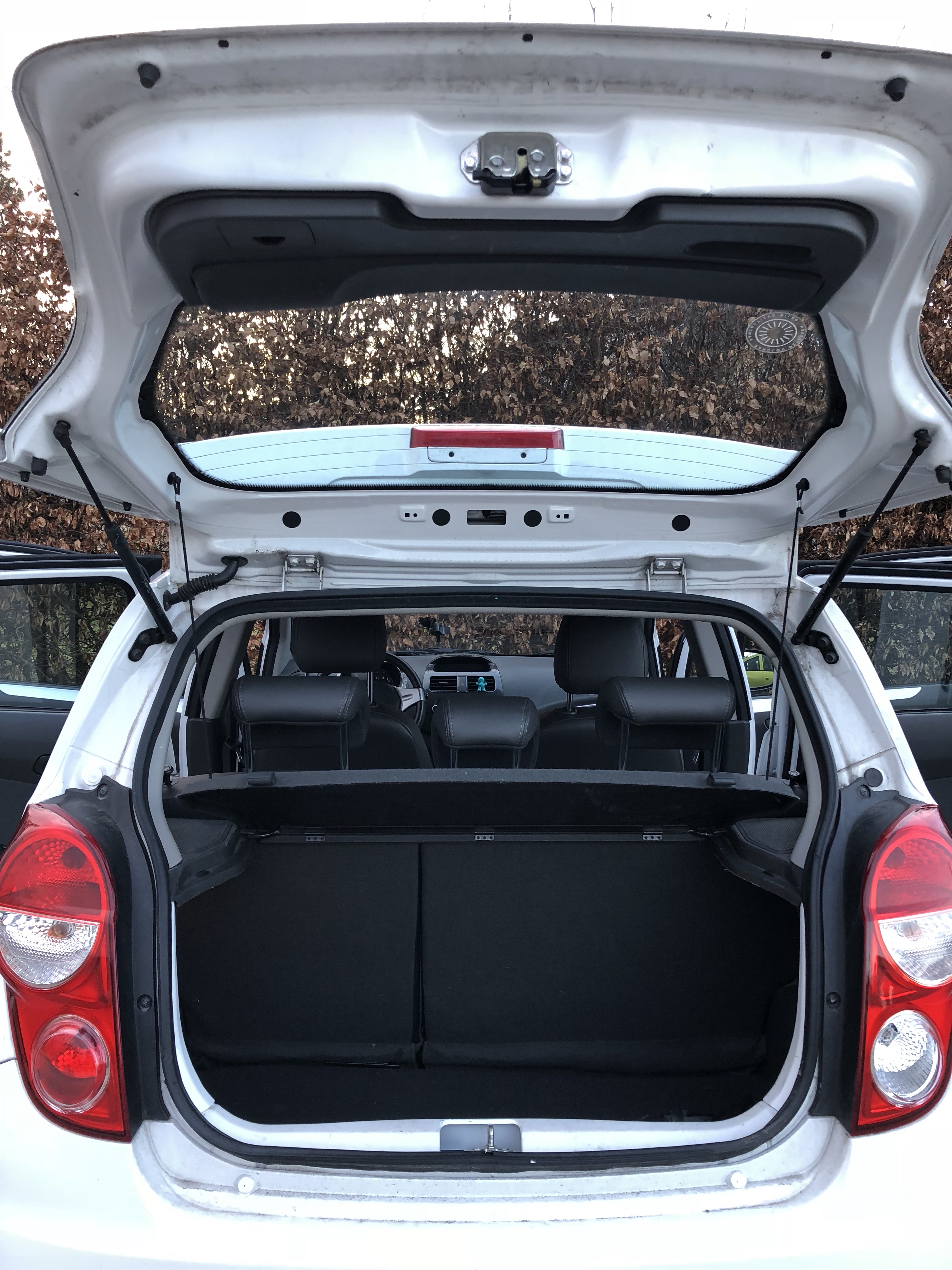 Hvid Chevrolet Spark fra 2014