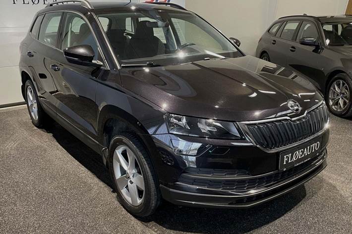 undefined Skoda Karoq fra 2019 set udefra