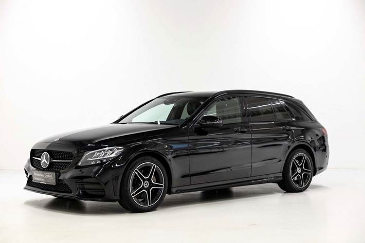 Grå Mercedes C220 d fra 2021