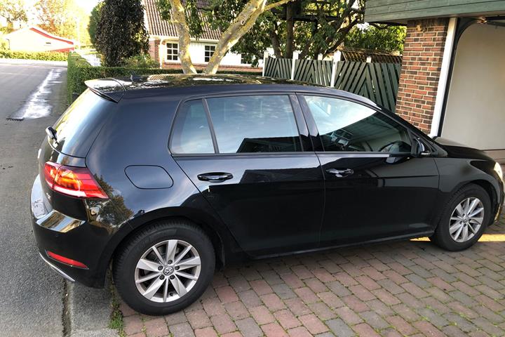 Sort VW Golf fra 2017