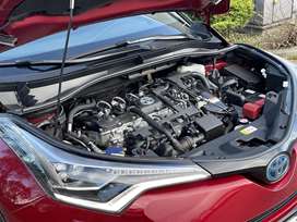 Toyota C-HR 1,8 Hybrid Premium Selected Bi-tone Multidrive S 122HK 5d Aut.